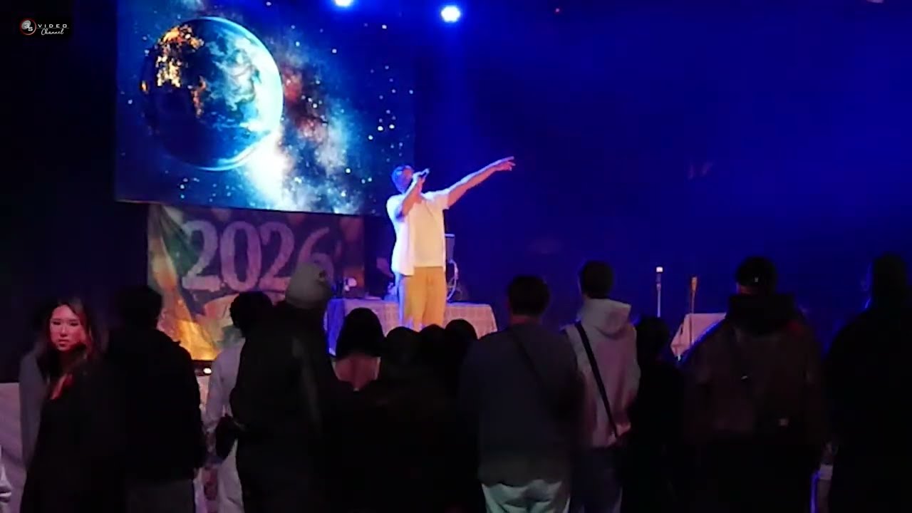 Kévin Hawj - Tsiab Peb Caug - Association Hmong Région Centre - Fontenay-Sur-Loing