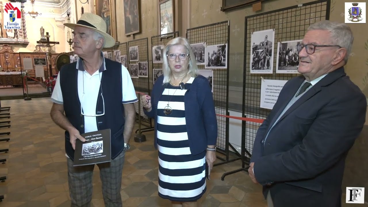 Mostra foto incontro con gli autori