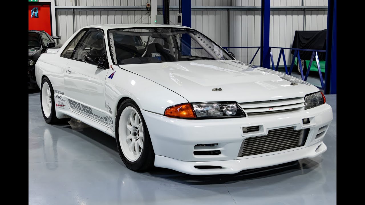 Endless Nissan Skyline R32 GT R