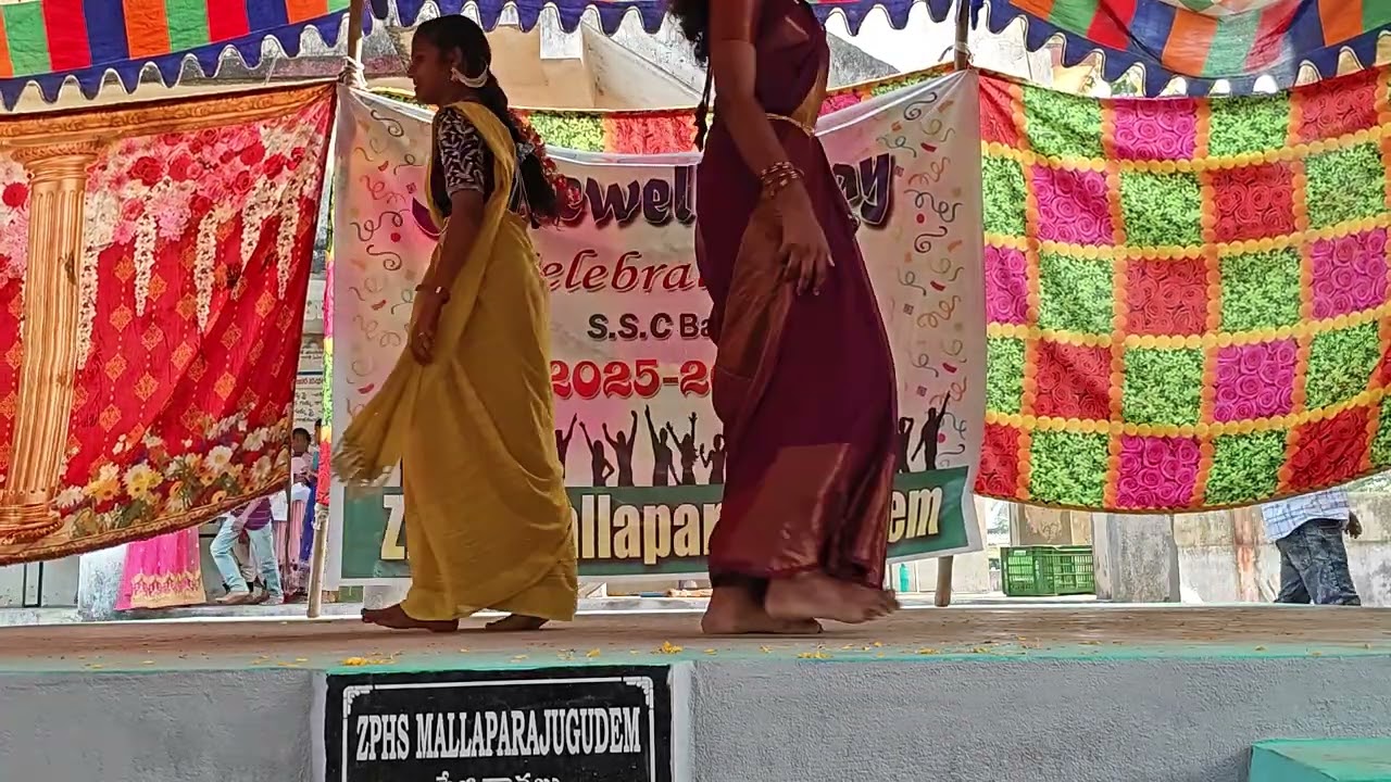 ZPHS Mallaparajugudem - ssc 2025-26 - farewell day dance - భార్గవి,భవిత - ఓ ఓ నీలాకాశం మింటి..