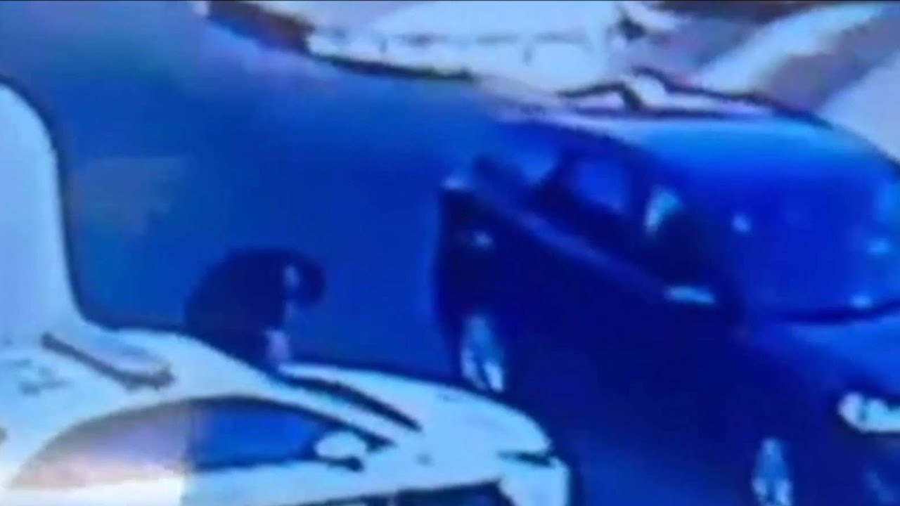 תיעוד: שוטרות הותקפו בידי אדם שנדרש לעטות מסכה