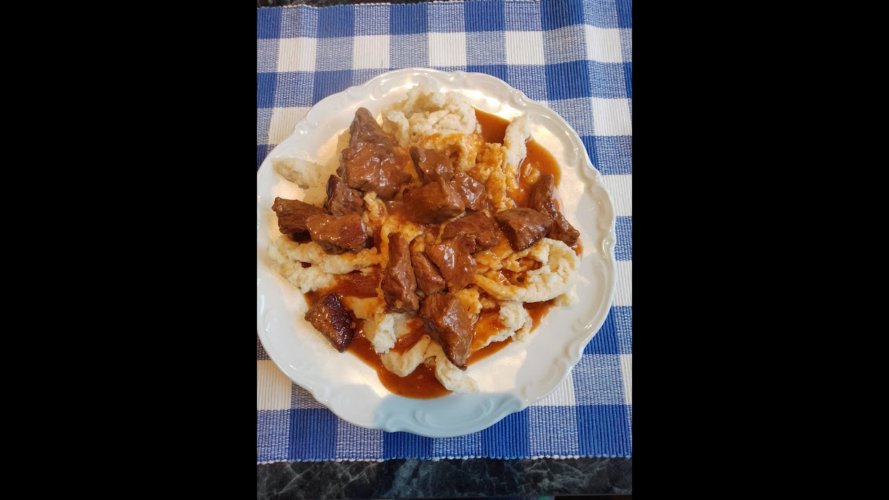 Gulasch mit Spätzle einfach