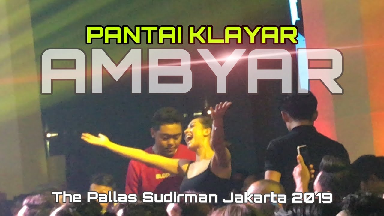 PANTAI KLAYAR AMBYAR KONSER DI THE PALLAS JAKARTA