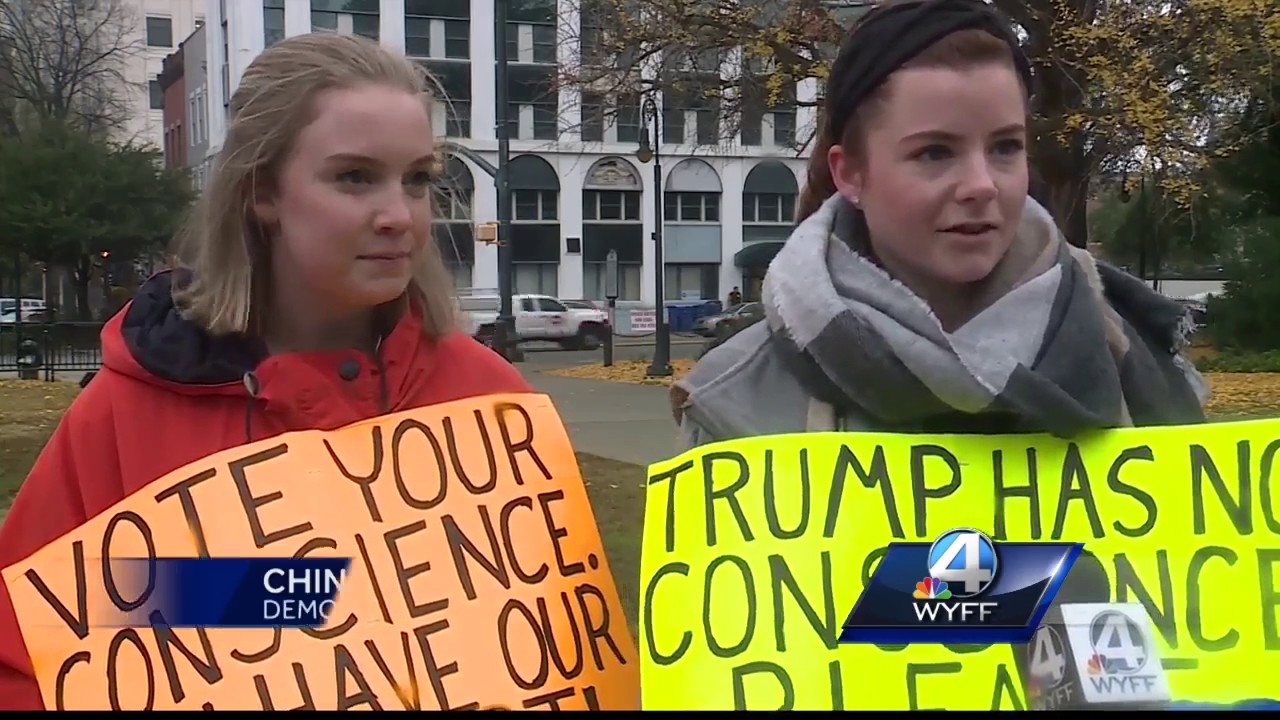 Demonstrators protest Electoral College&rsquo;s selection of Donald Trump