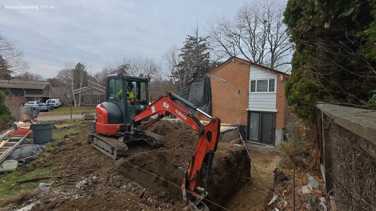 Trench foundation timelapse