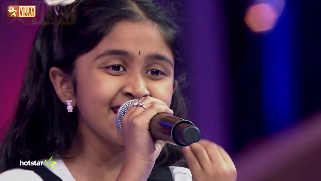 Megam Karukuthu by Pallavi