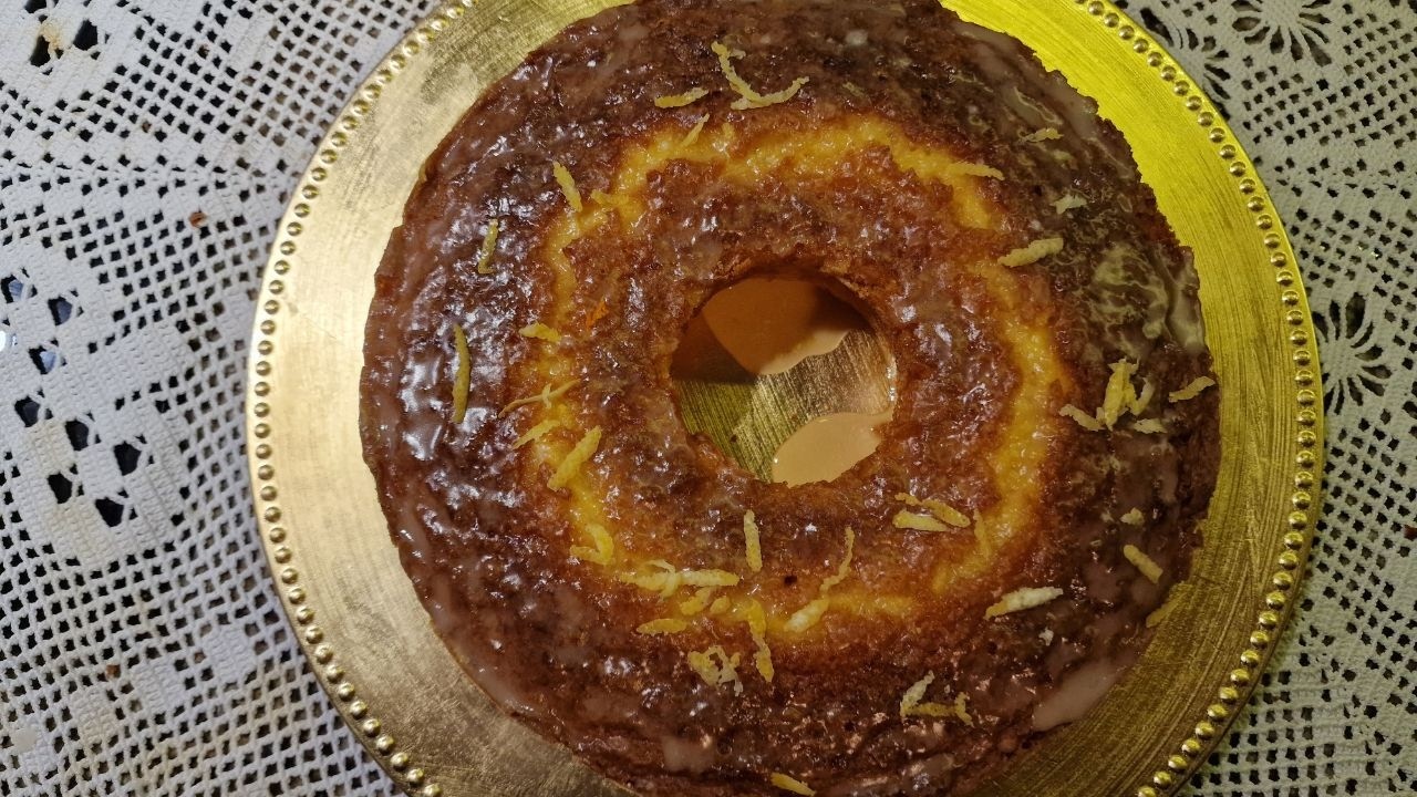 BOLO de FUBÁ  sem TRIGO nem Leite !! Com Laranjas !!