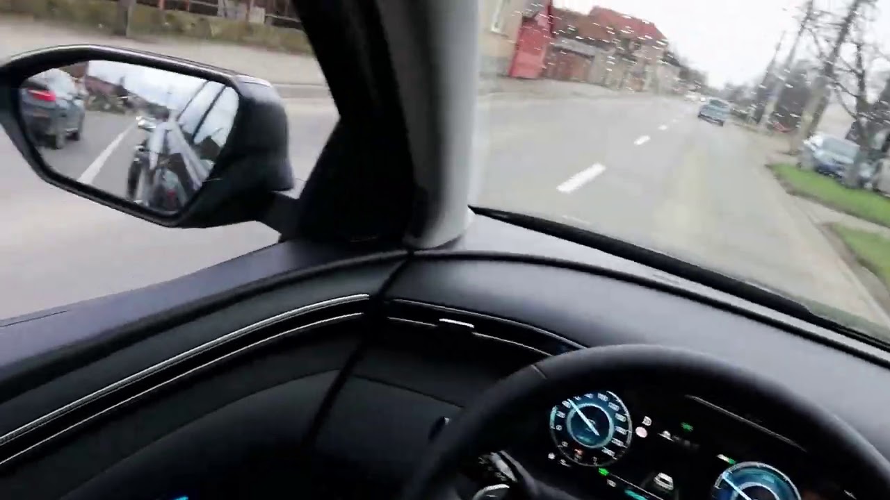 #16 Tucson Hybrid 230CP Style - drive test scurt cu un Hybrid - Showroom virtual Hyundai Carbenta