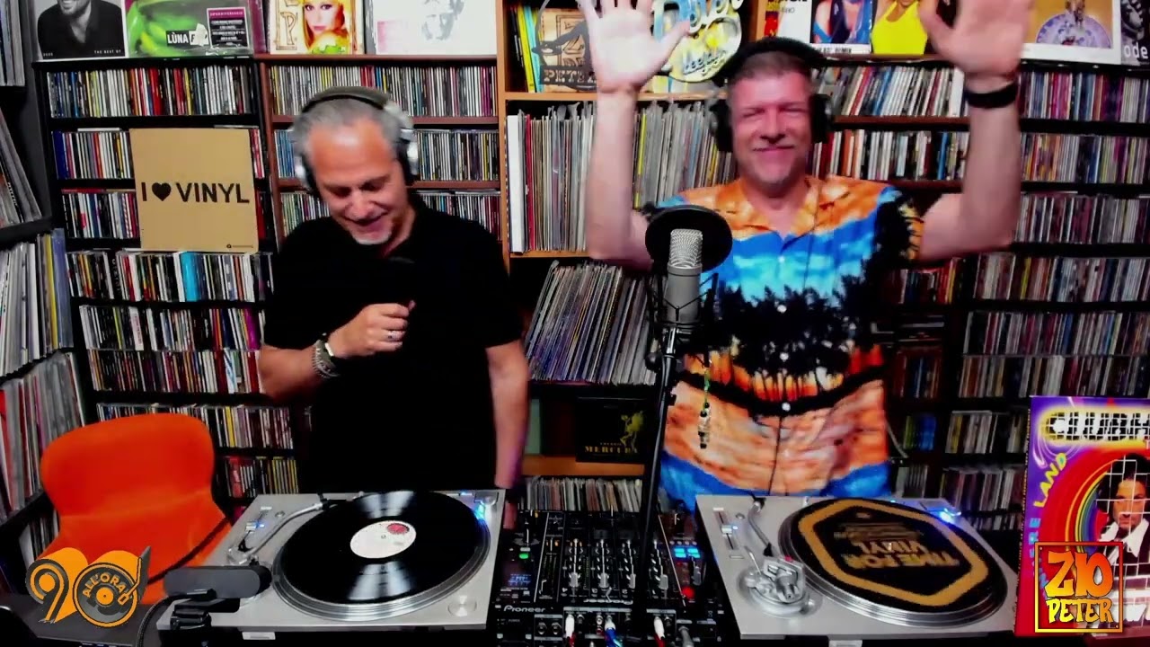 #90allora feat. CARL FANINI dei CLUBHOUSE & EAST SIDE BEAT (Disco Fever) Presenta il suo nuovo LIBRO
