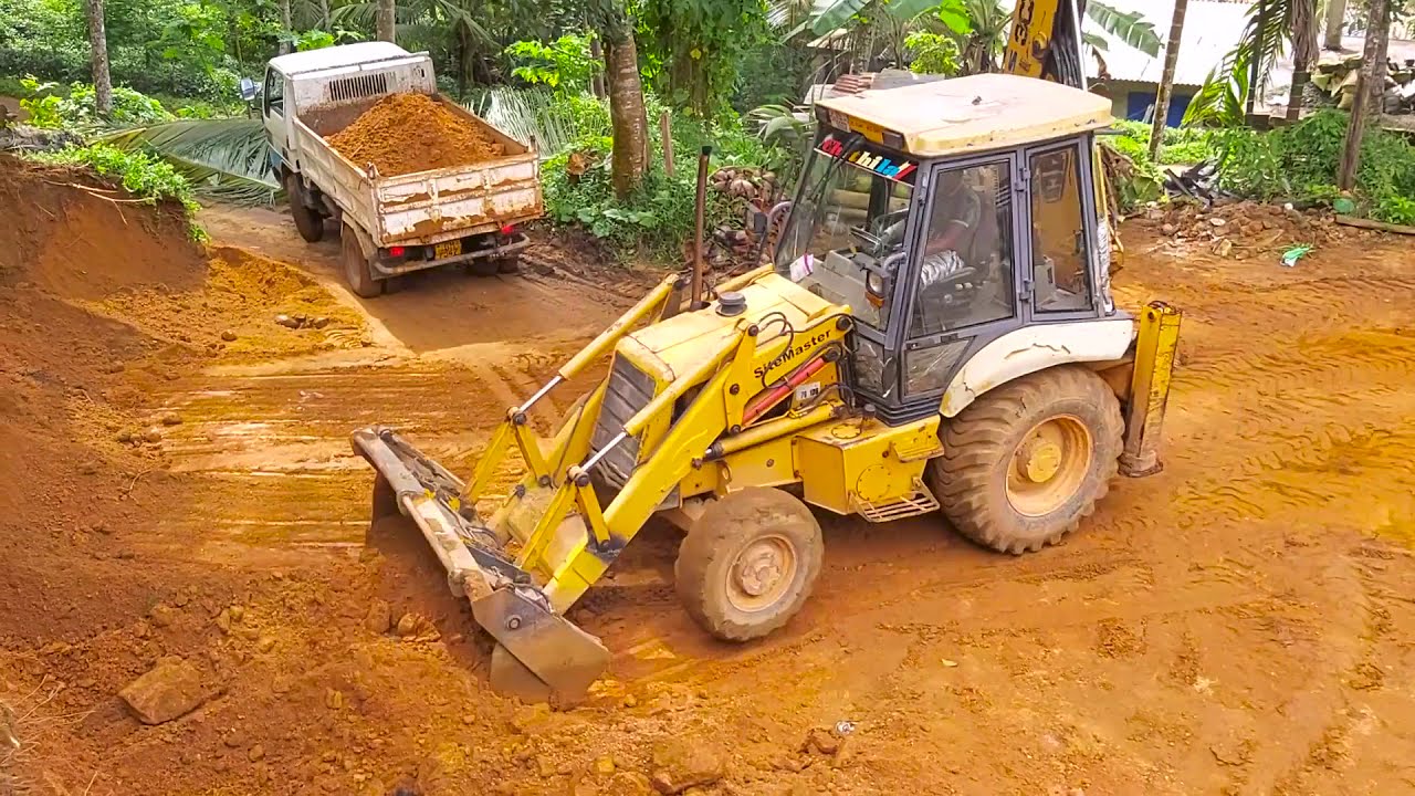 Foundations Filling With Transported Soil  |  JCB 3cx Project8 1999 Diesel