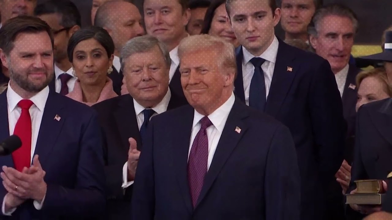 Trump pierde aprobación en sus primeros 12 meses encuestas reflejan rechazo a su política migratoria