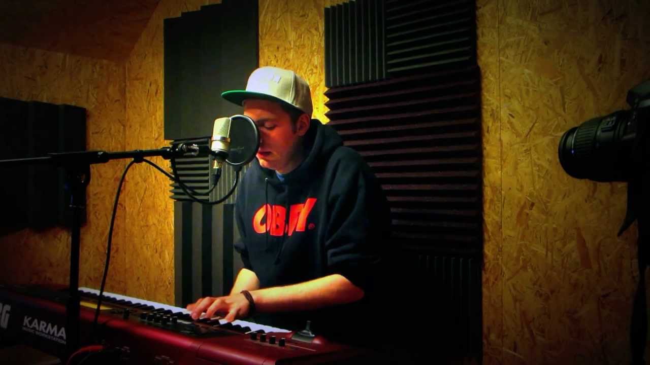 Boust - Piano/Beatbox
