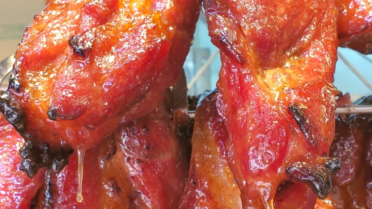 #HongkongFood #旺角《齒留香》加持  全區最優質燒味店?  馳名叉燒 我係No.1 自創秘方 #香港 #MongKok #BBQPork (#CharSiu) #乳豬 #燒鴨