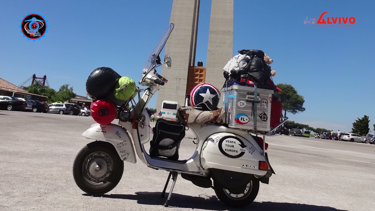 Markus Mayer  World-Vespa-Tour on 80 days
