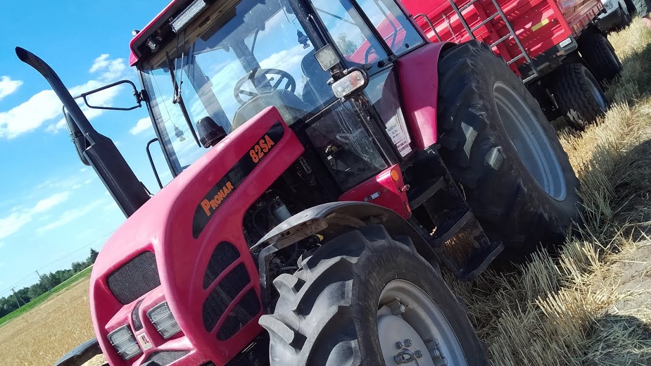 mtz80 + prasa sipma.          pronar82sa + przyczepa ursusowska. Mam nadzieję że wam się spodobało