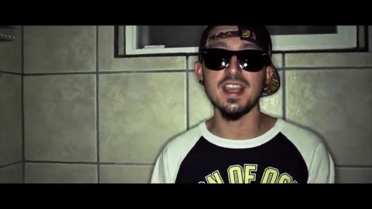 Clydesdale Entertainment - Blowin Trees Back