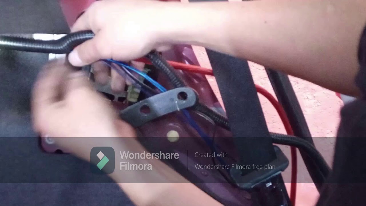 Como instalar cables para la fuente amplificador en un chevrolet corsa