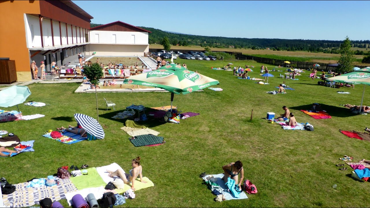 Ștrandul termal NOSZTALGIA (Vlăhița, Transilvania, România)