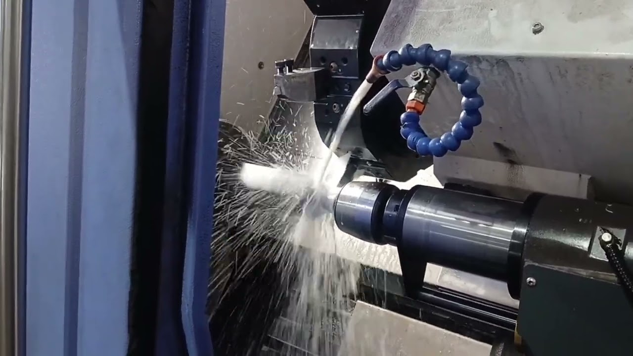 This ACME Threading Cut Is So Satisfying 🤯#machine #cnclathe #viralvideo  
