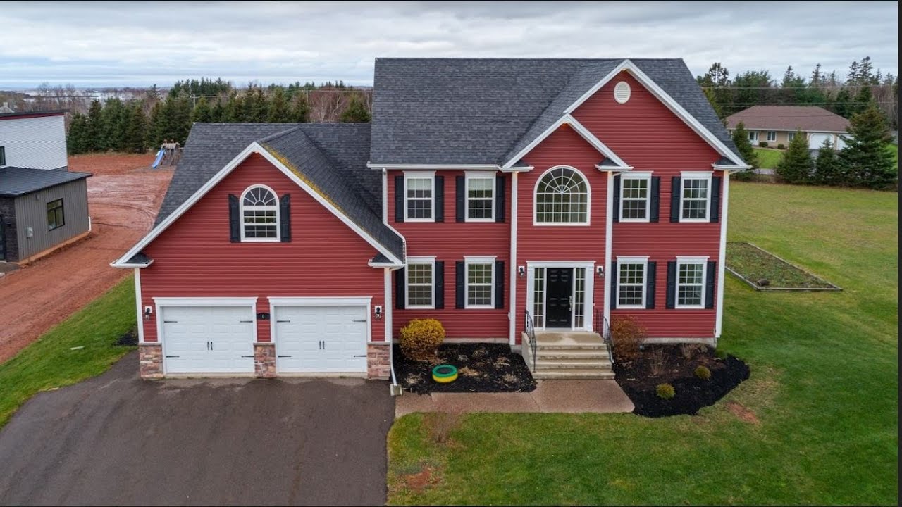 6 Mullaghmore Dr, Stratford, Prince Edward Island | Luxury PEI Real Estate!