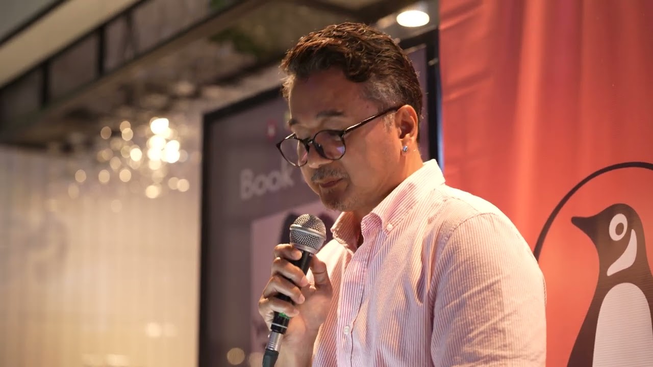 Simon Ibarra reads from 