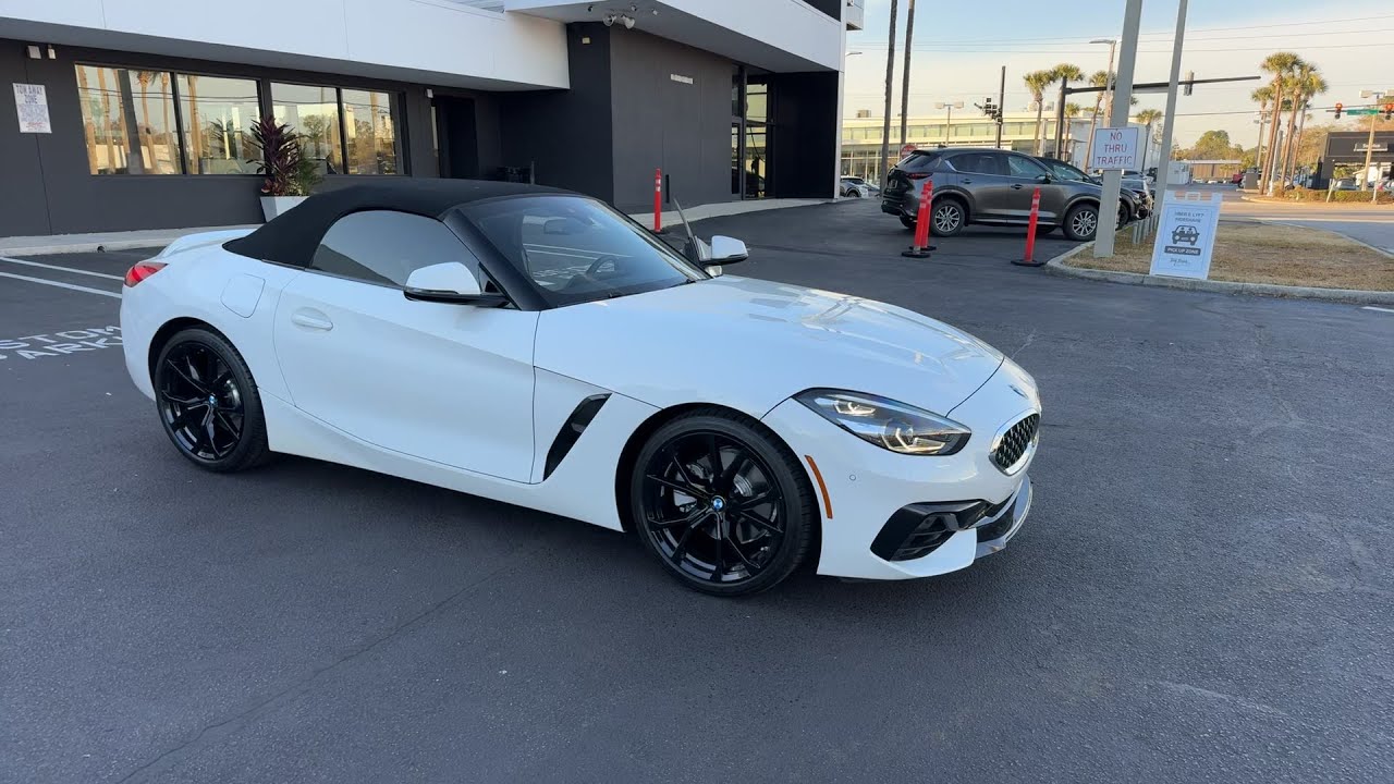 2021 BMW Z4 sDrive30i at Tom Bush BMW Jacksonville | Ponte Vedra, FL