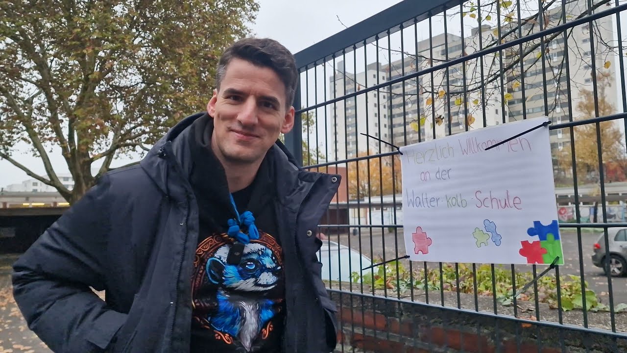 Armutszeugnis: die Walter-Kolb-Schule auf sich allein gestellt! Der Held in Gefahr am Montagabend