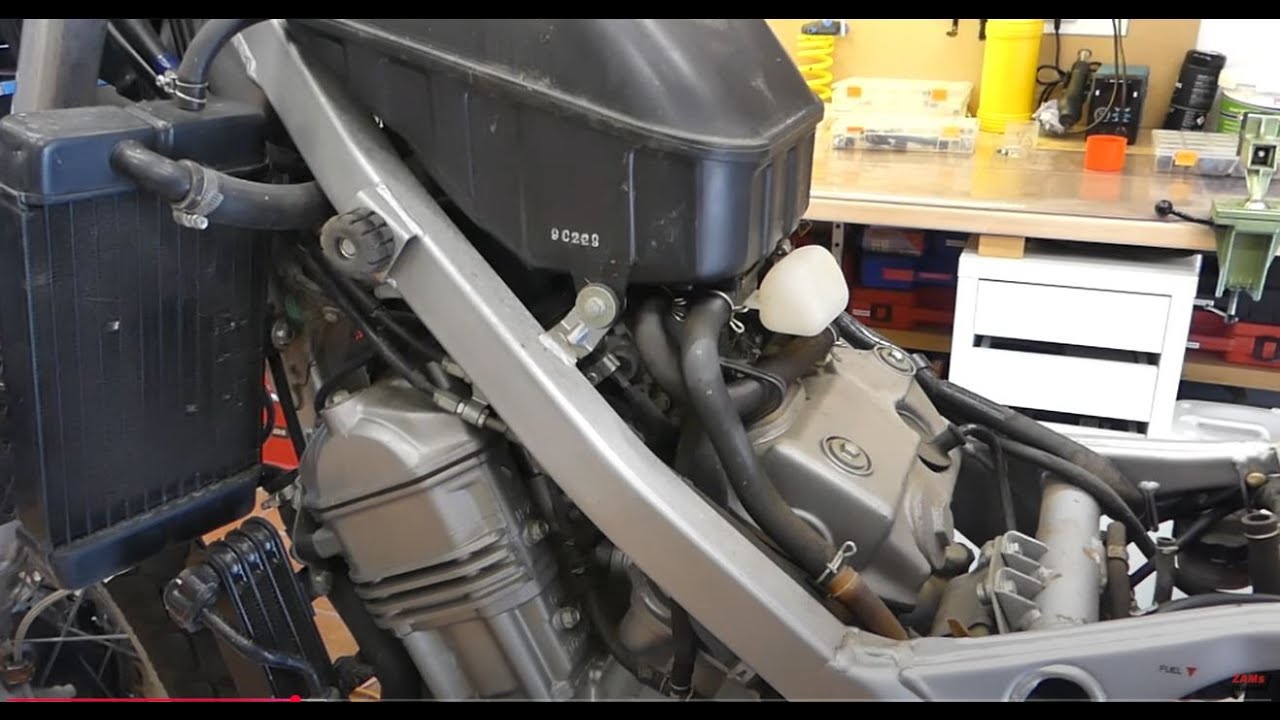 Honda Africa Twin RD07A -- Teil 03 -- Kompression und Endoskopie
