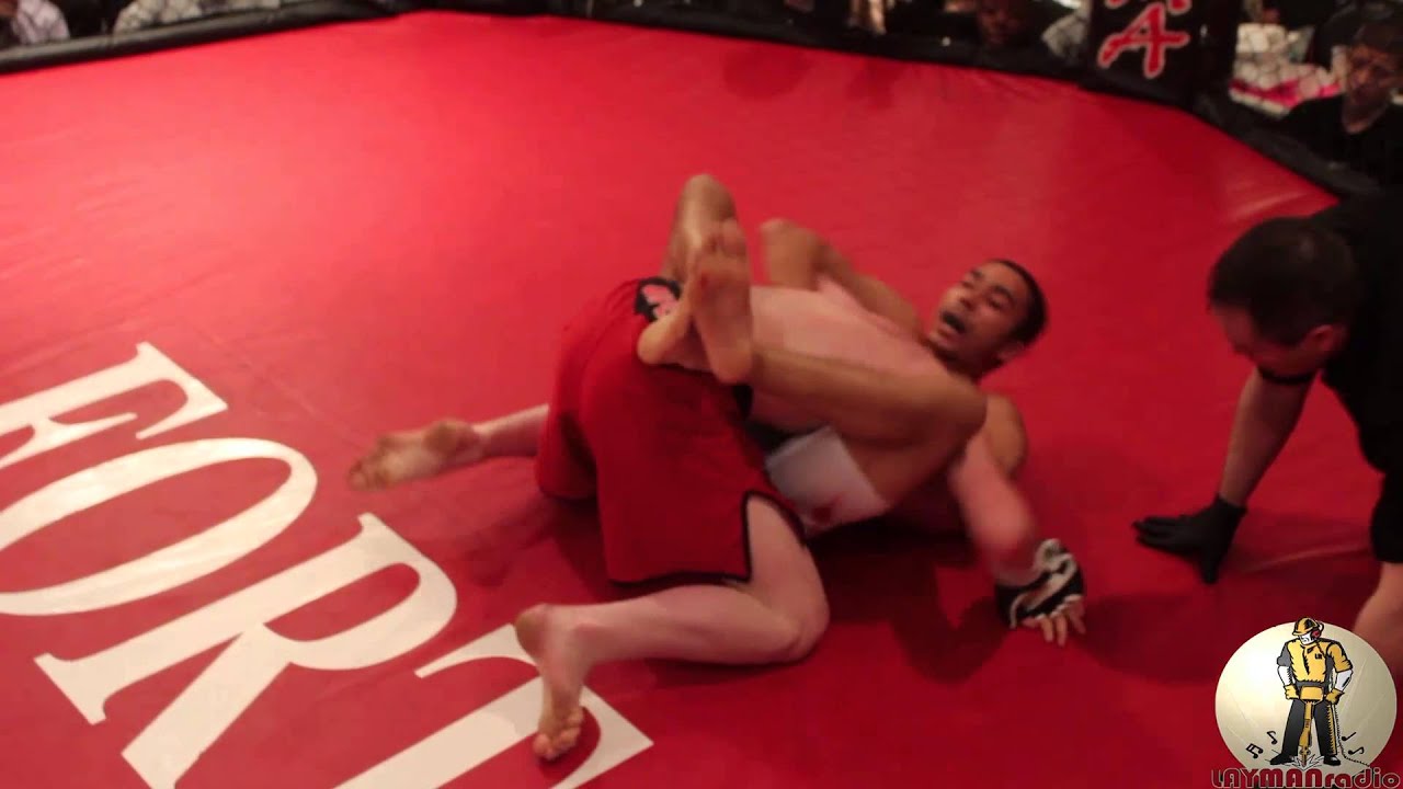 Fight #16 Deonzay Belecher vs Justin Pelka