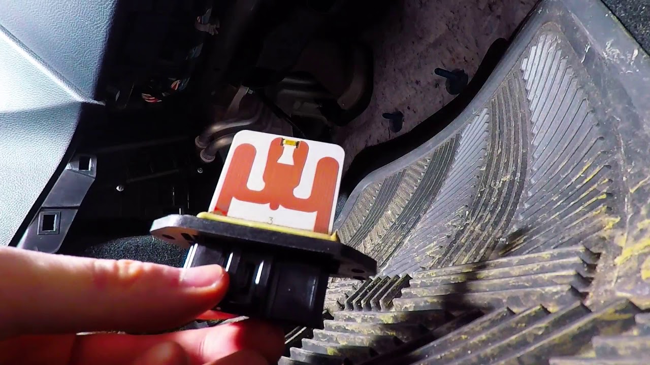 Replacing Blower motor resistor