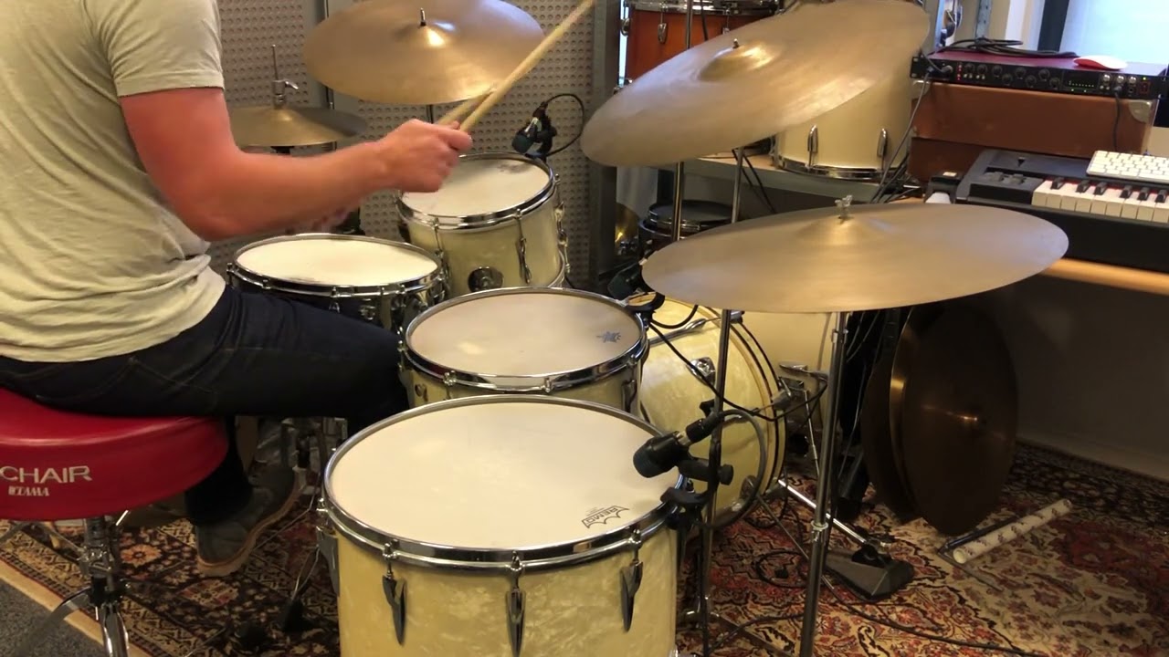 DRIFT DRUMS - Zildjian Small Stamp Rides (20&rdquo; & 22&rdquo;)