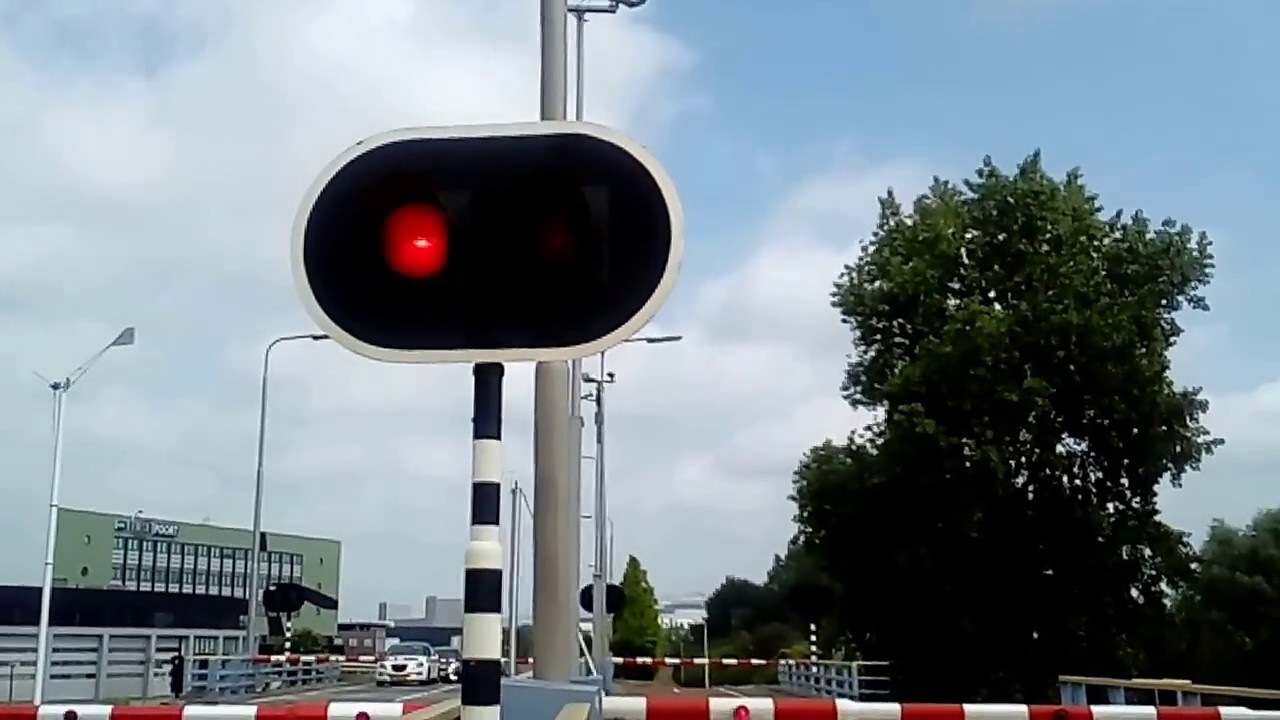 Slauerhoffbrug/Leeuwarden Ljouwert