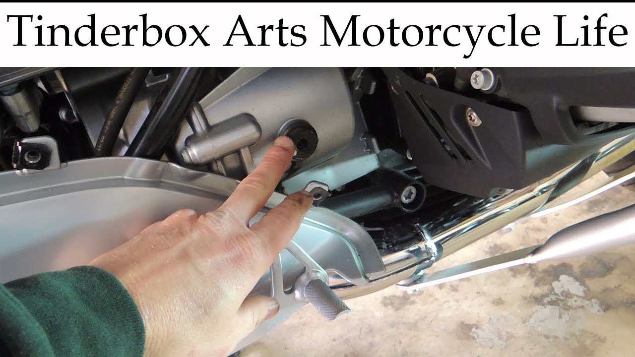 Gearbox Oil Change On A 2012 BMW R1200RT
