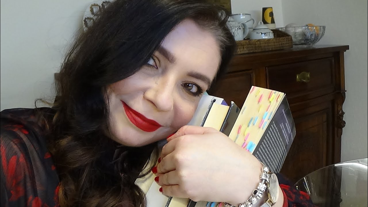 BOOK ADDICTION TAG! #sabatolibri