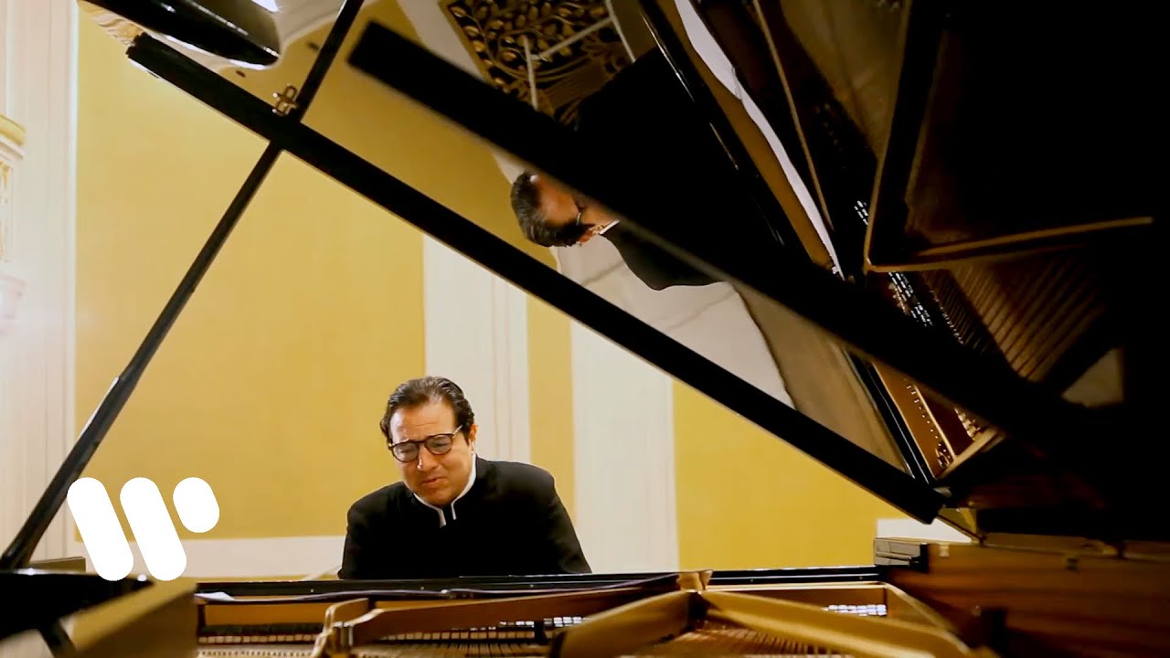 Fazıl Say plays Scarlatti: Sonata in F minor K. 466