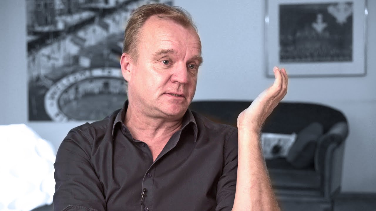 Hansi Voigt - Biographie