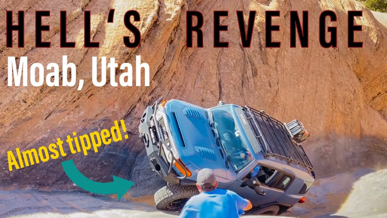 Hell's Revenge - Famous Moab, Utah Off-road Trail - Toyota FJ Cruiser & Jeep Wranglers Rock Crawling