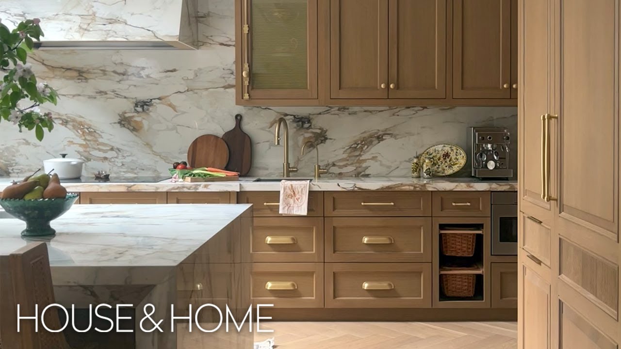 Tour A 1920s Tudor-style Home With Charming Elegance