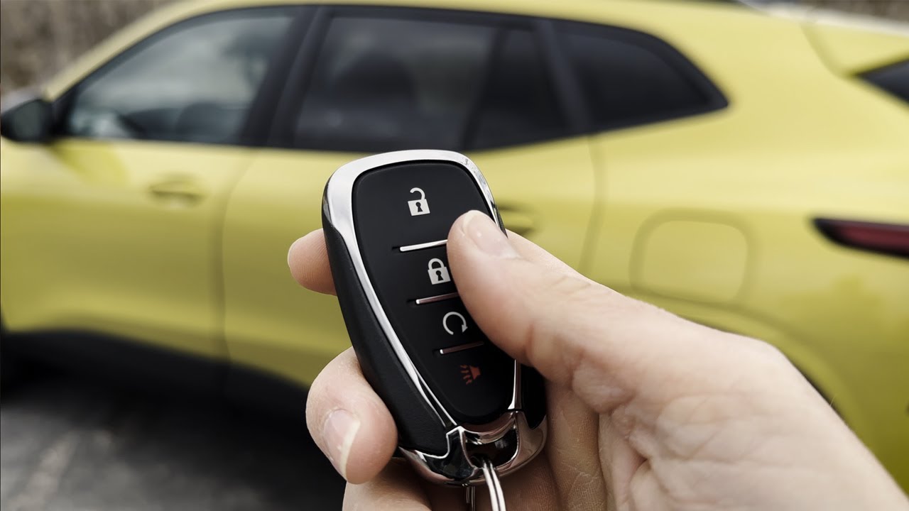 Функции дистанционного запуска двигателя и брелока в Chevy Trax