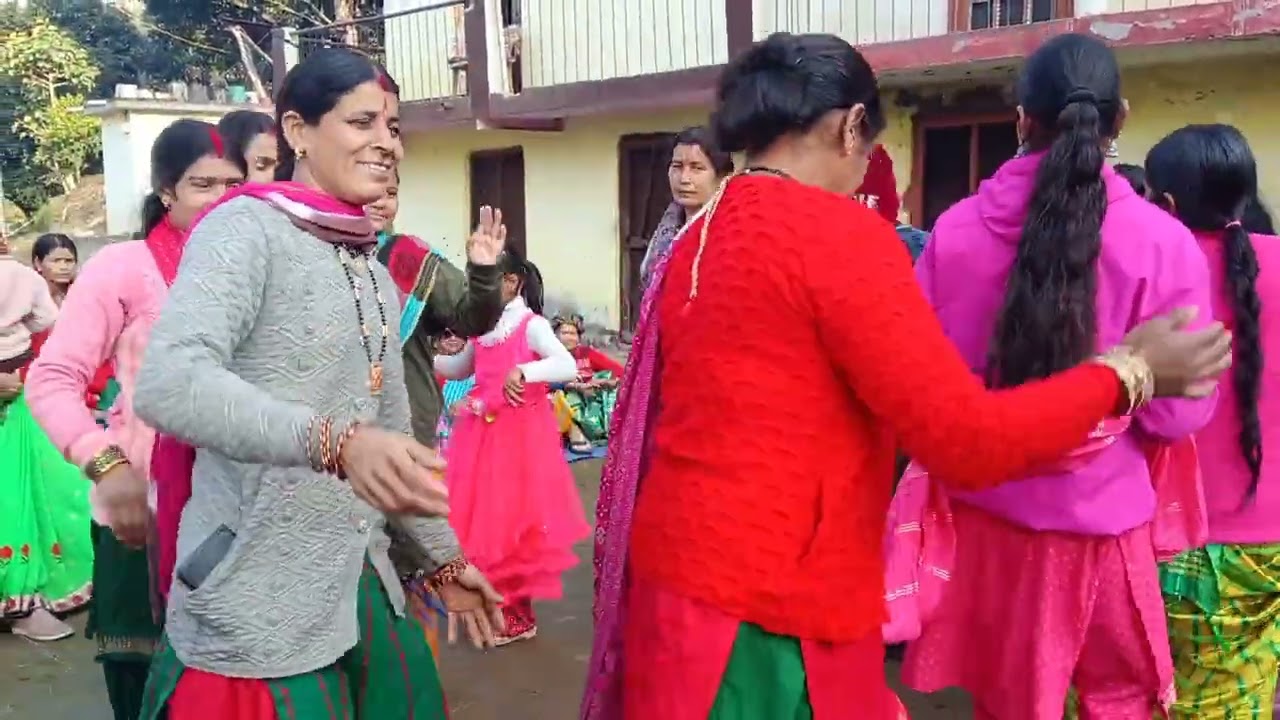 #nonstop pahadi dance#dance#song#pahadi#viral