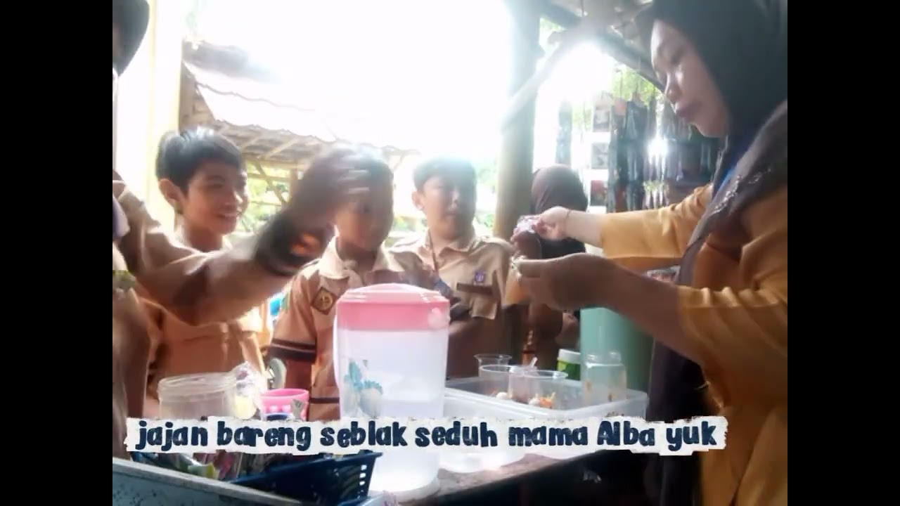 Video panjang spesial kelas 5 ngabisin stok seblak seduh di kantin SDN jeungjing 1 😉