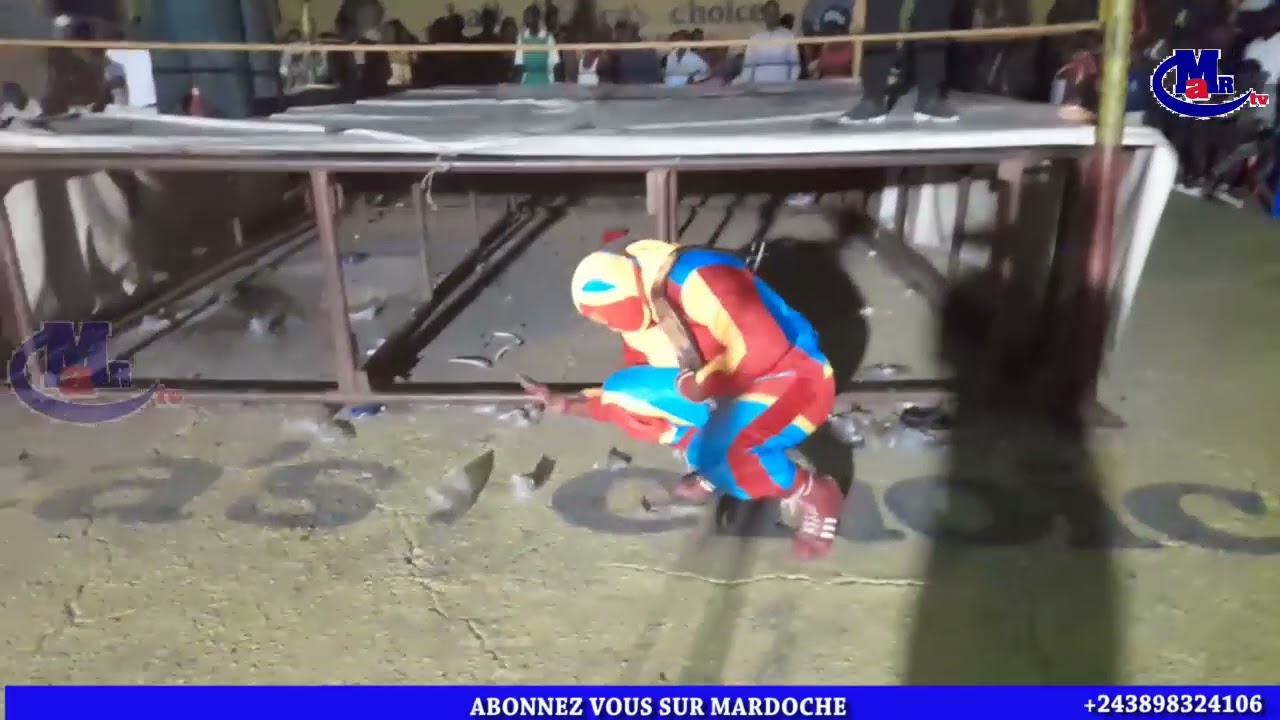 COMBAT DE CATCH CONGOLAIS AVEC SIX BOLITES VS CHAMPION OURS ABONNEZ VOUS SUR VOTRE CHAÎNE