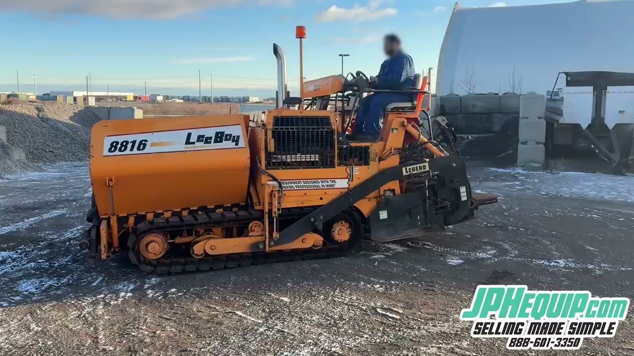 2005 LeeBoy 8816 Paver   11422 AS
