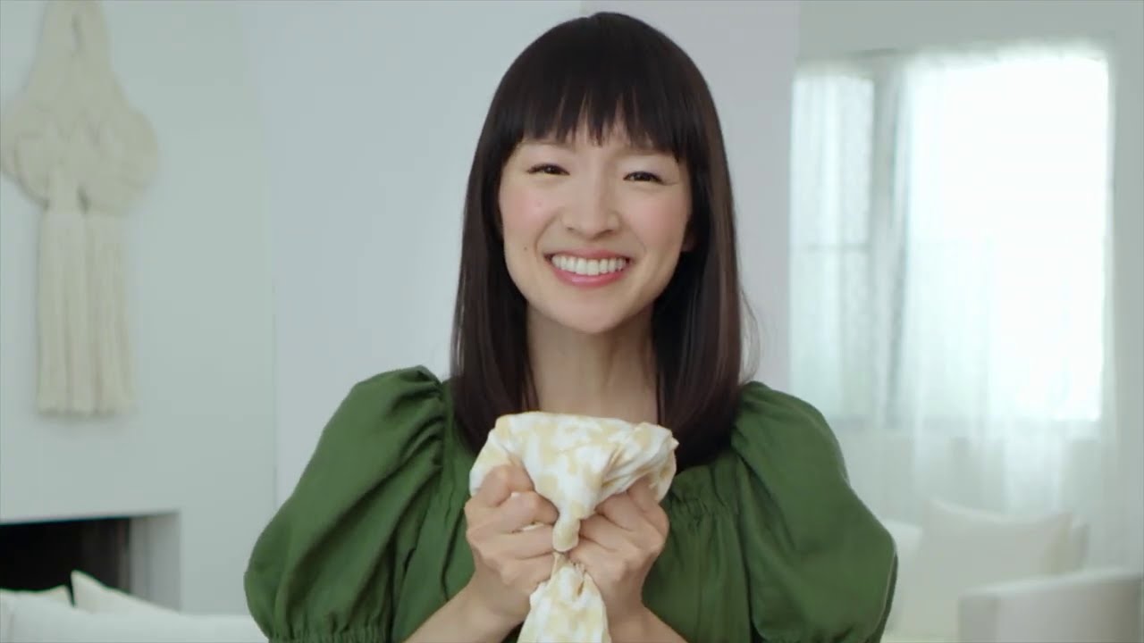Marie Kondo | Why Tidying Up your Life Will Also Boost Your Bank Account