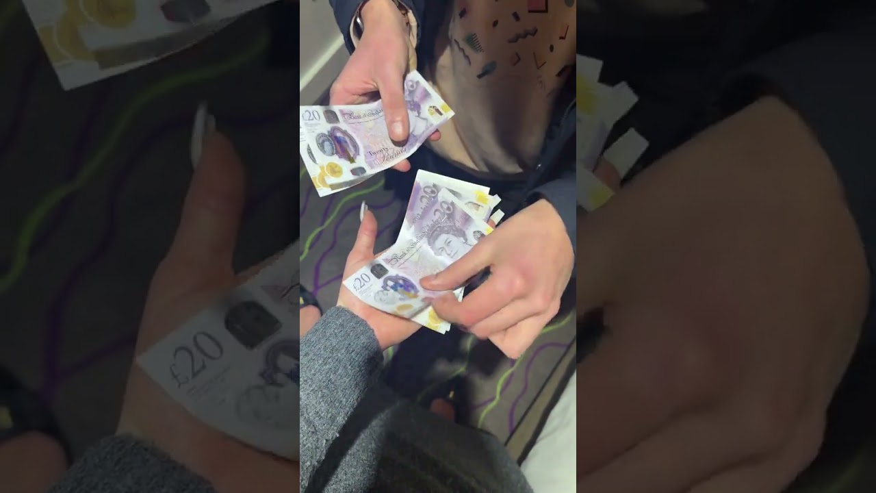 Miss Melody May 's Paypig