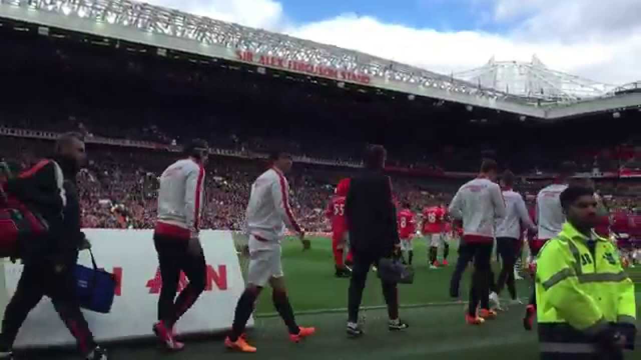 Man Utd players entrance at Old Trafford with music!