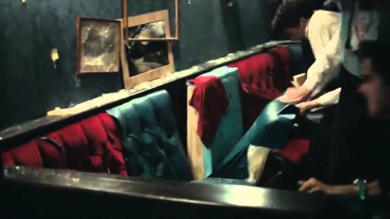 The Riot Club - Scene
