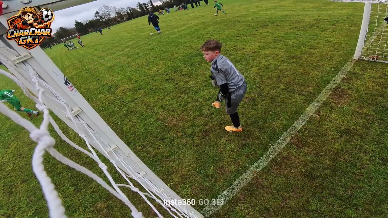 Watch me warm up!!!  Boys had there shooting boots on 💪🏼#gkshorts #footballhighlights #youthgk 