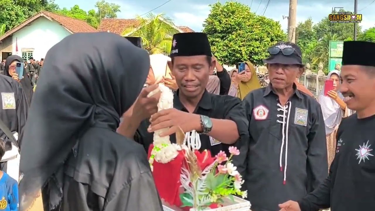 Sambut kepulangan Mas Bambang, Wiro Anom 2025 dari Padepokan PSHT Pusat Madiun.