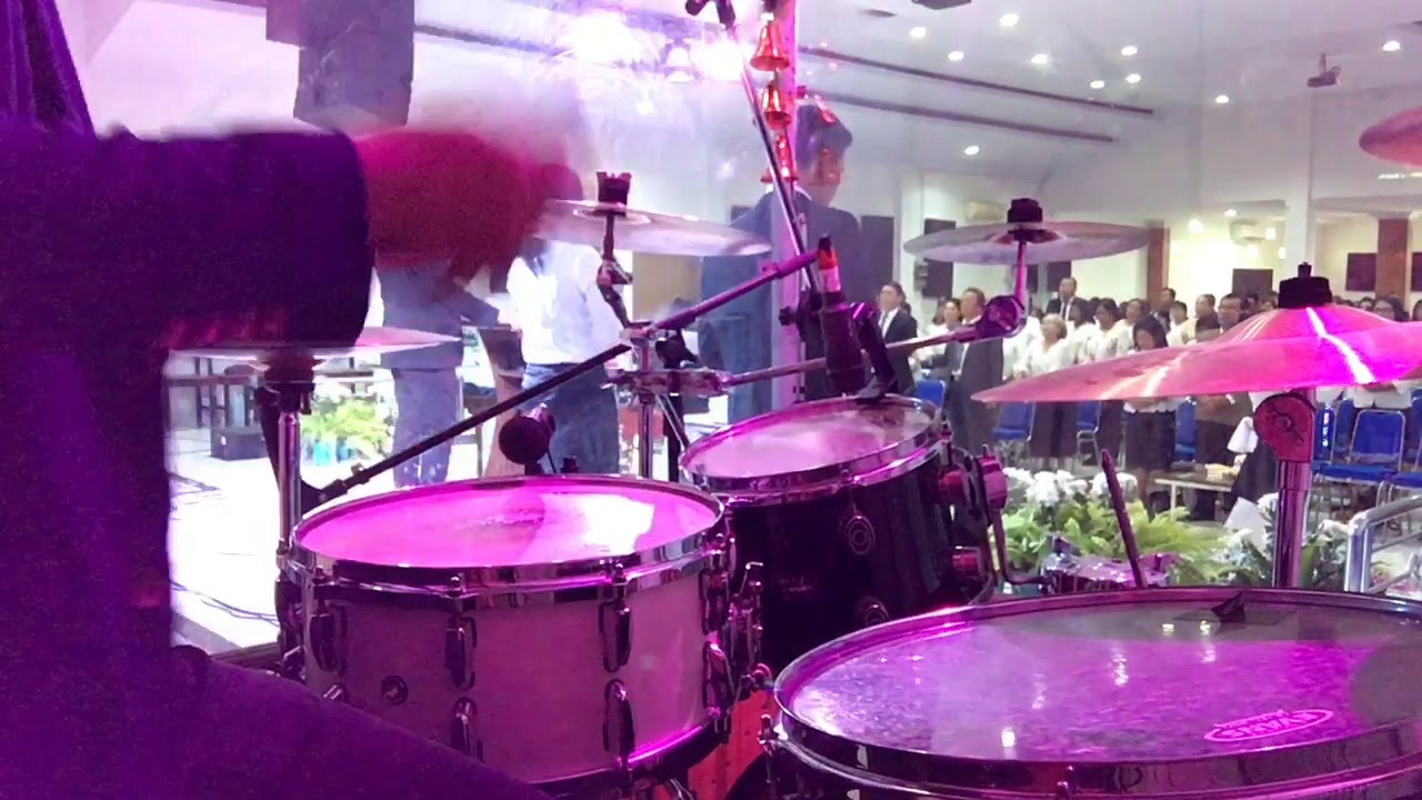 Tidak Dengan Tangan Hampa - Sari Simorangkir - GPdI Ebenhaezer Sunday Service #DRUMCAM